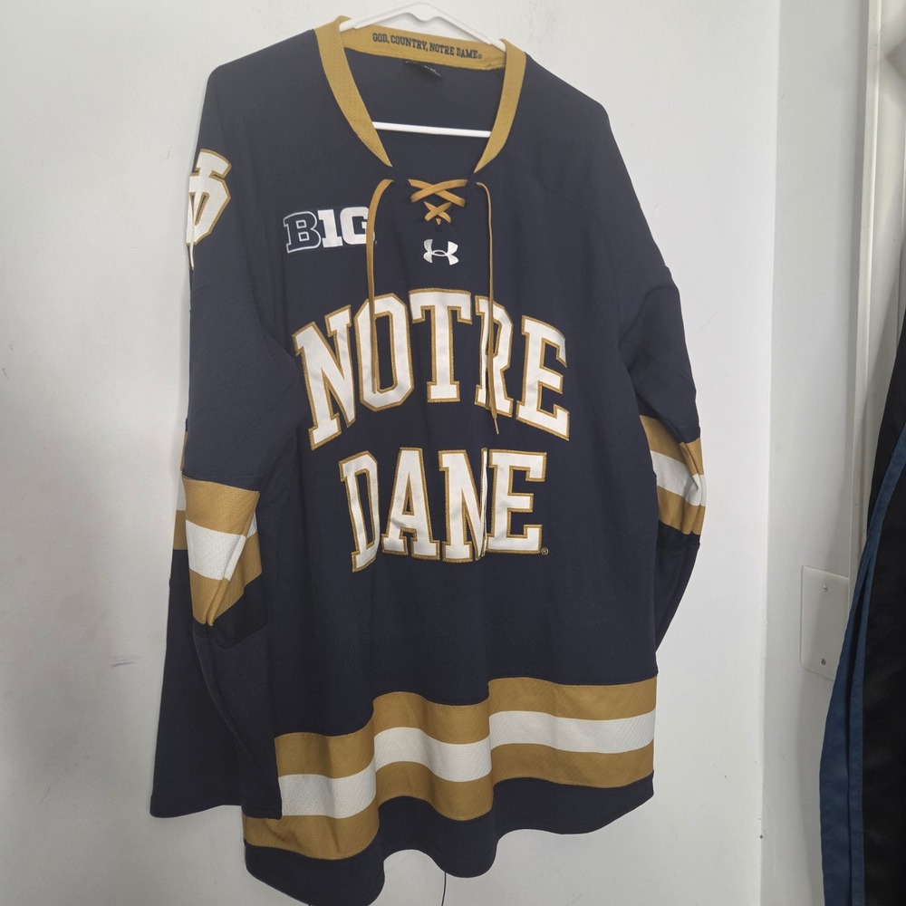 Under Armour Notre Dame Fighting Irish Hockey Jersey Navy Blue Mens XL B1G NCAA